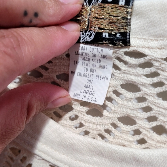 Undercover Beachware Cover Up - Picture 4 of 4